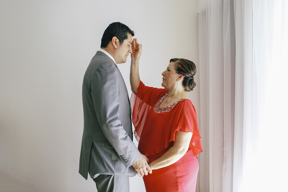 Wedding at Hotel Bel Air, Puerto Vallarta by Photographer Evgenia Kostiaeva