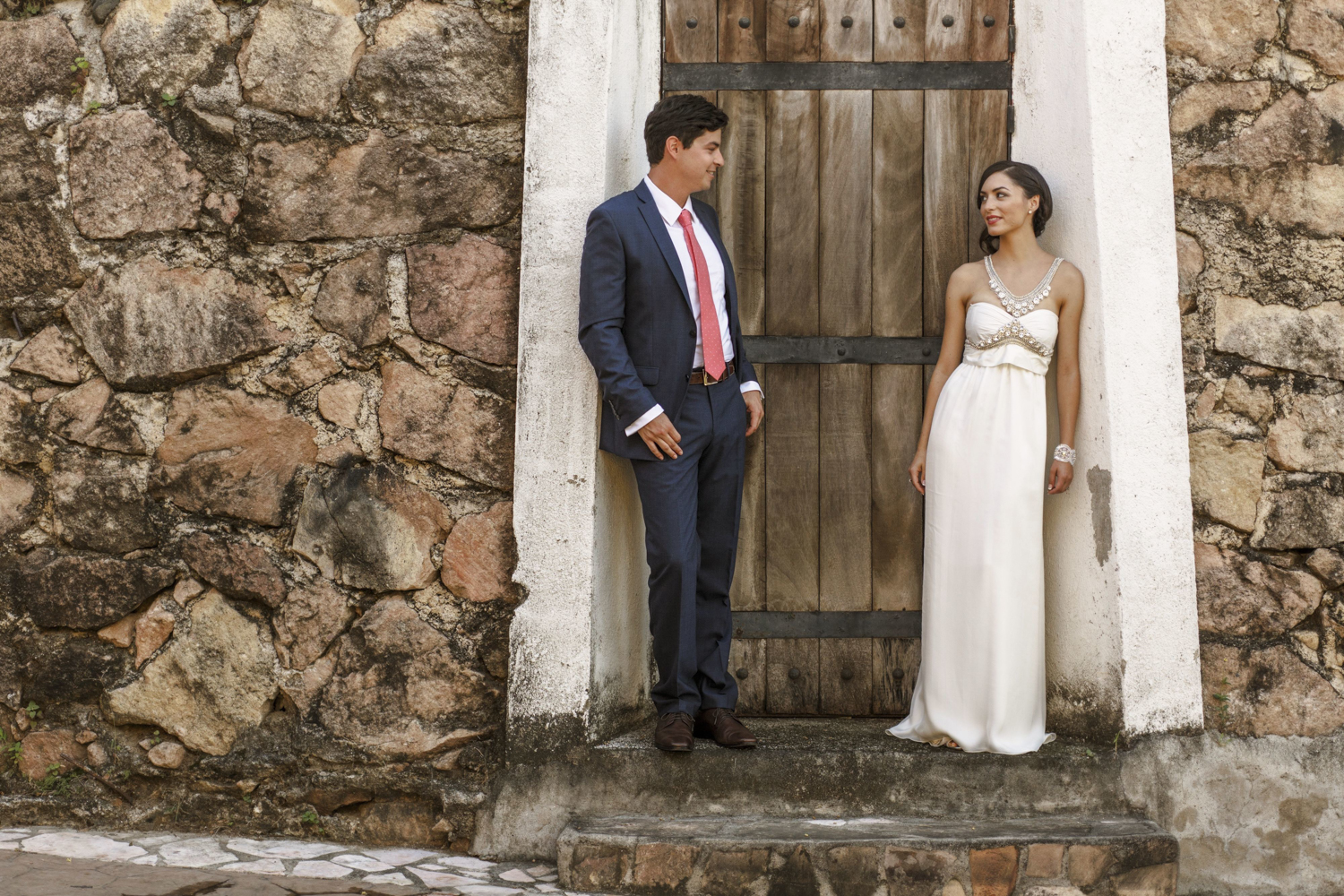 Wedding at Villa las Palmeras by Photographer Evgenia Kostiaeva