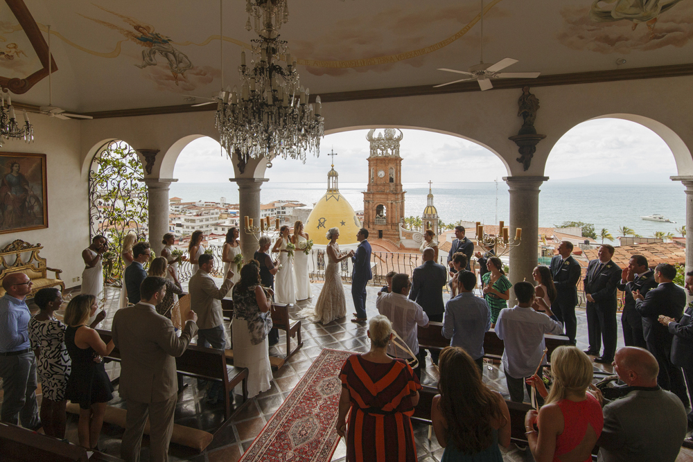 Wedding at Hacienda San Angel, Puerto Vallarta by Photographer Evgenia Kostiaeva