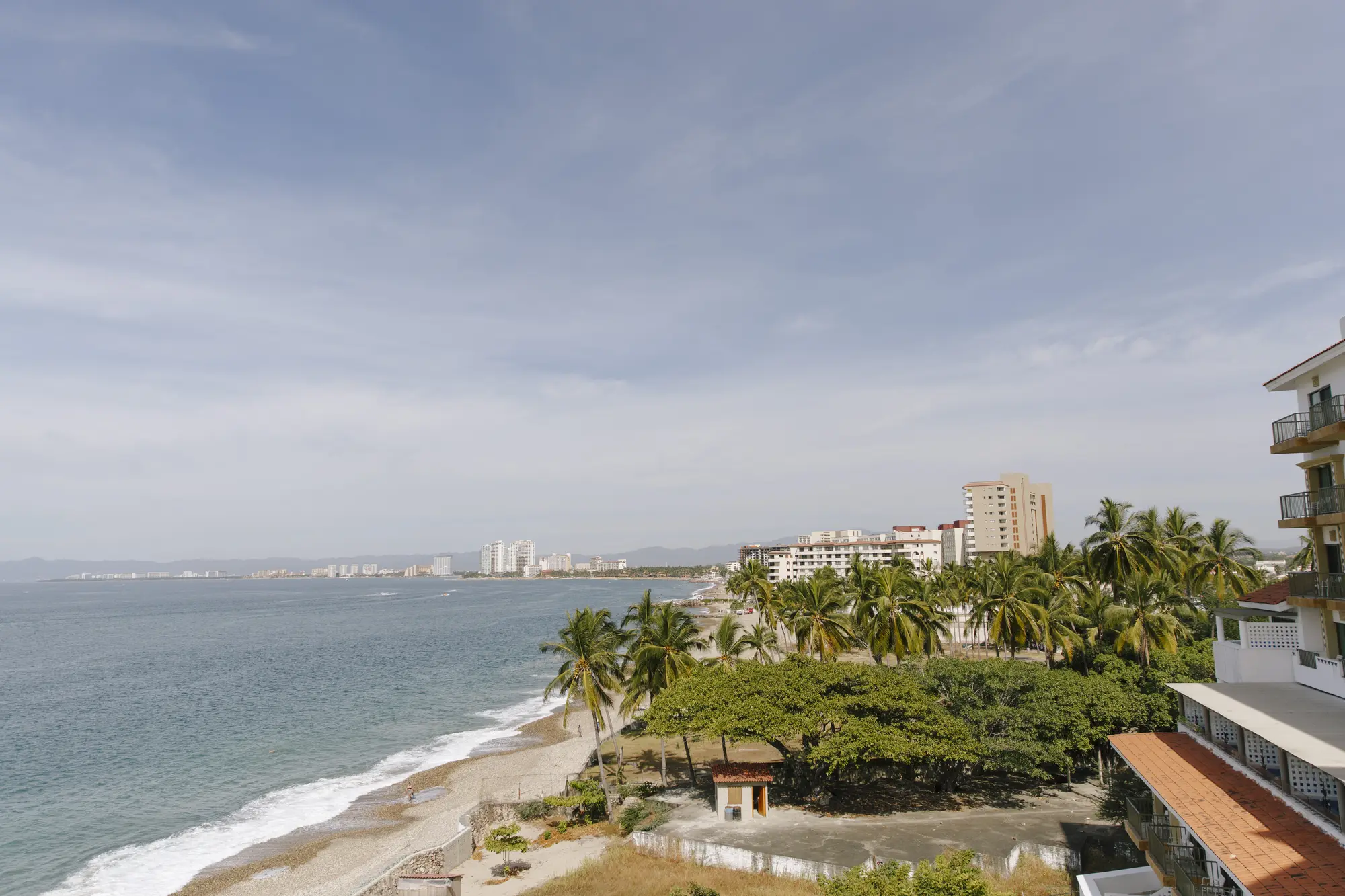 Jackie & Mark Wedding Photographer in Puerto Vallarta — Photo 3 by Evgenia Kostiaeva