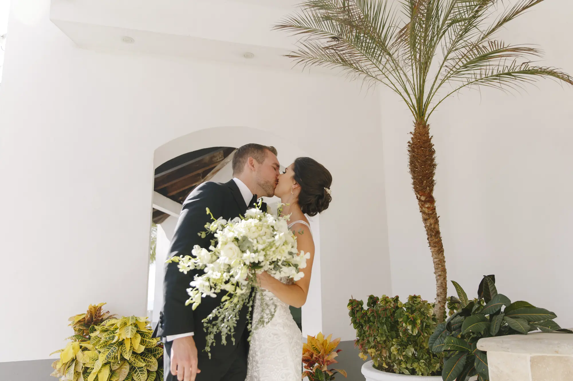 Jackie & Mark Wedding Photographer in Puerto Vallarta — Photo 32 by Evgenia Kostiaeva