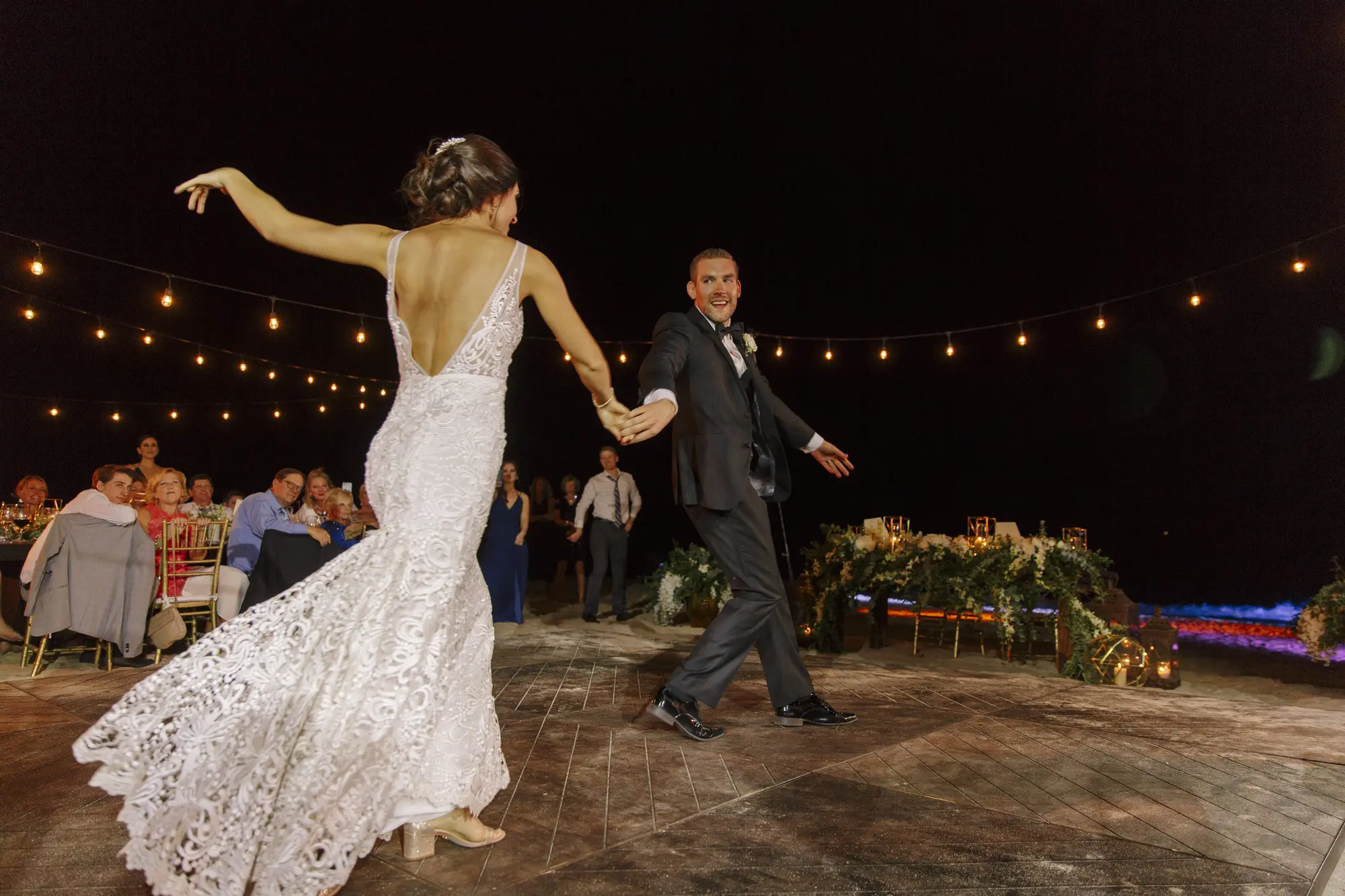 Jackie & Mark Wedding Photographer in Puerto Vallarta — Photo 71 by Evgenia Kostiaeva