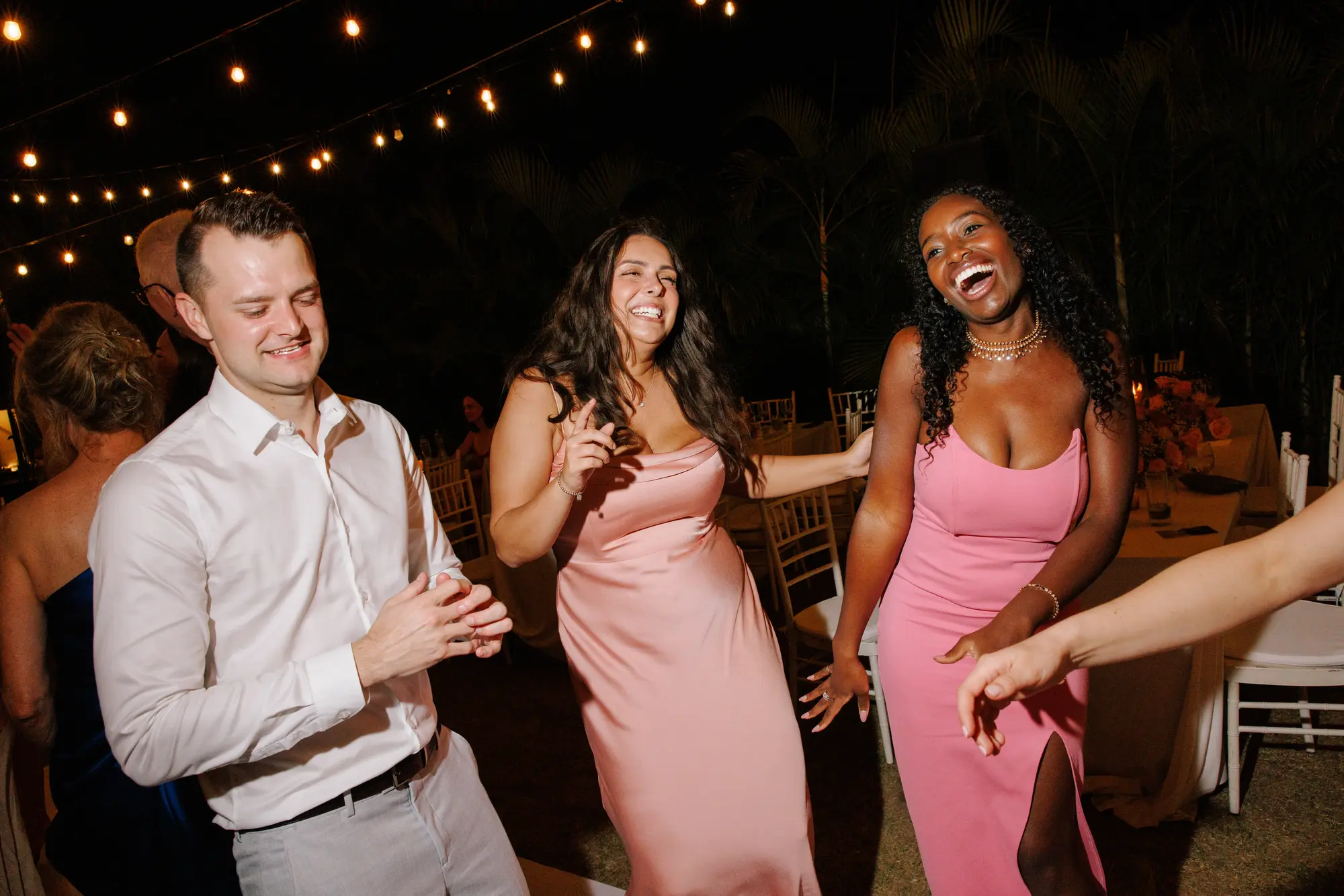 Kat & Sep Wedding Photographer in Puerto Vallarta — Photo 60 by Evgenia Kostiaeva