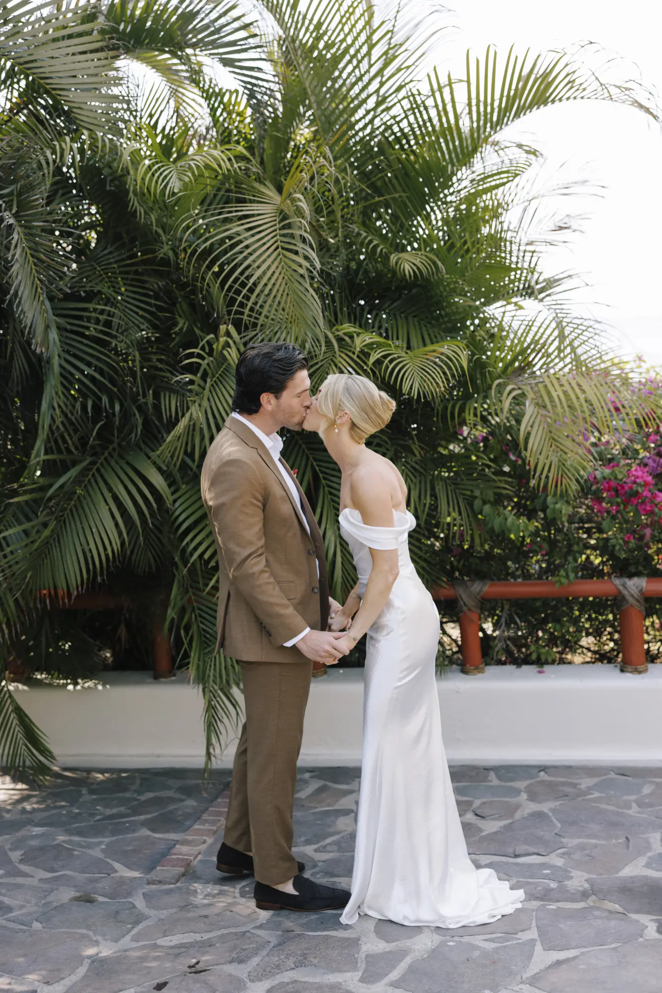 Katy & Declan Wedding Photographer in Puerto Vallarta — Photo 25 by Evgenia Kostiaeva