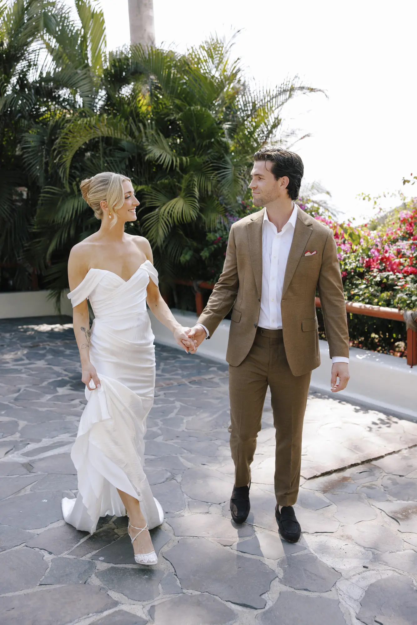 Katy & Declan Wedding Photographer in Puerto Vallarta — Photo 27 by Evgenia Kostiaeva