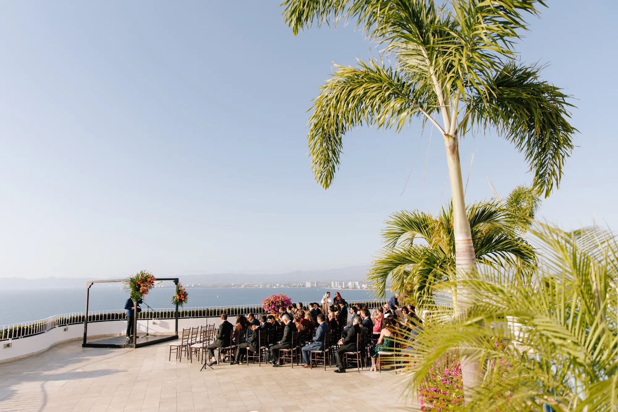 Natalie & Miguel Wedding Photographer in Puerto Vallarta — Photo 15 by Evgenia Kostiaeva