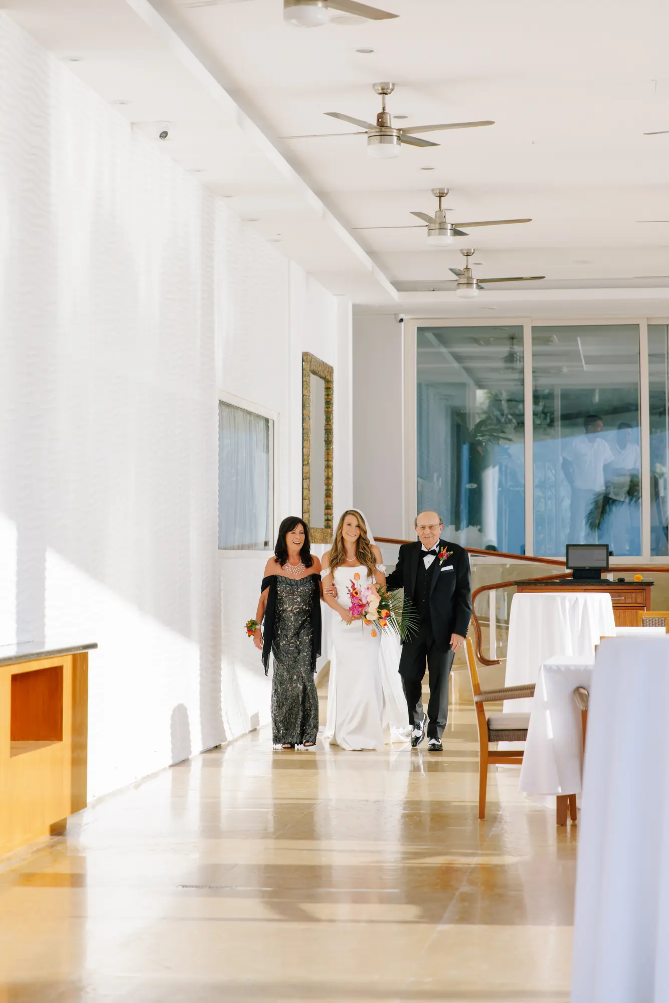 Natalie & Miguel Wedding Photographer in Puerto Vallarta — Photo 16 by Evgenia Kostiaeva