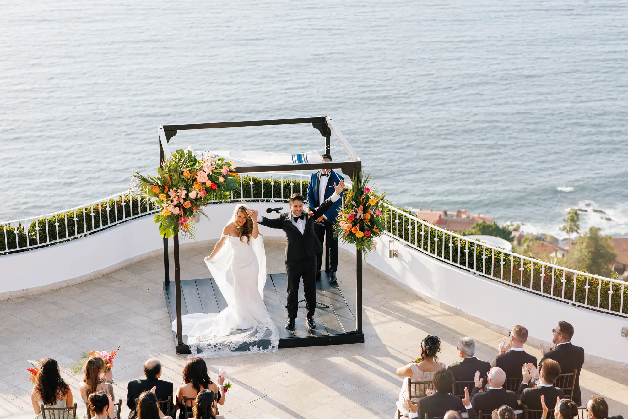 Natalie & Miguel Wedding Photographer in Puerto Vallarta — Photo 22 by Evgenia Kostiaeva