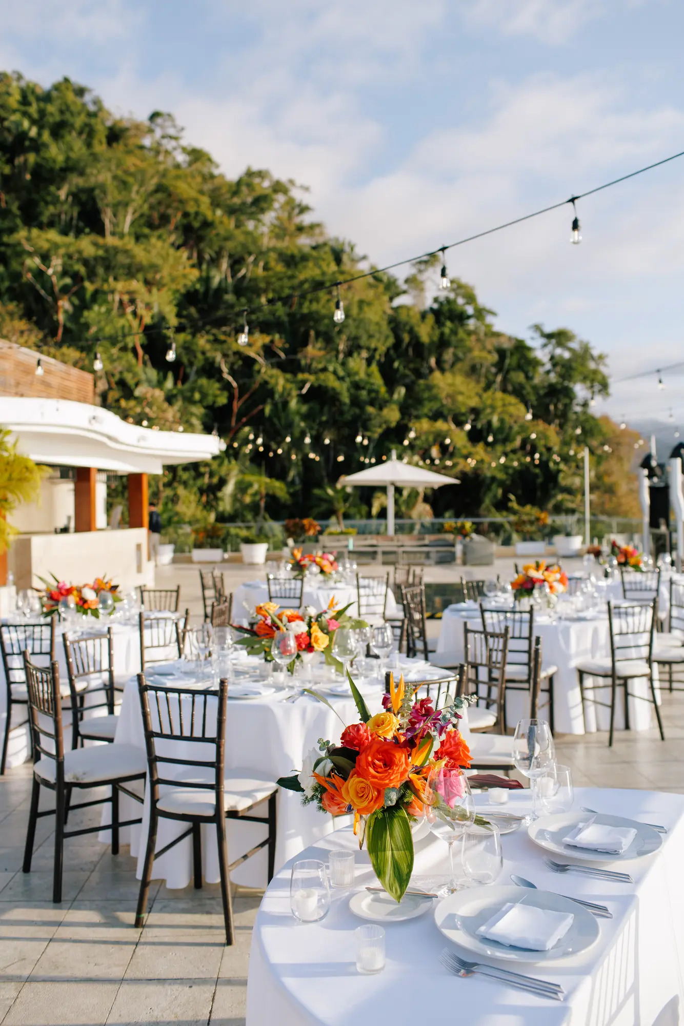 Natalie & Miguel Wedding Photographer in Puerto Vallarta — Photo 30 by Evgenia Kostiaeva
