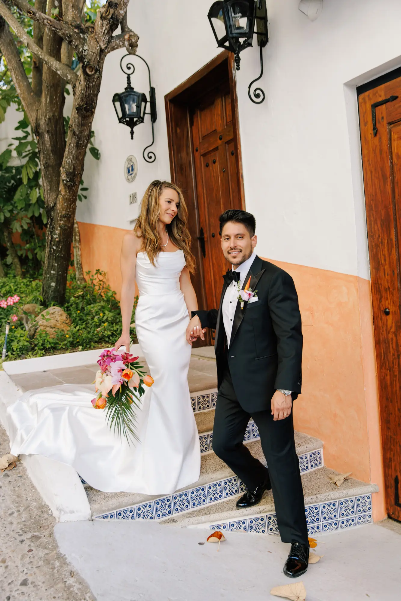 Natalie & Miguel Wedding Photographer in Puerto Vallarta — Photo 39 by Evgenia Kostiaeva