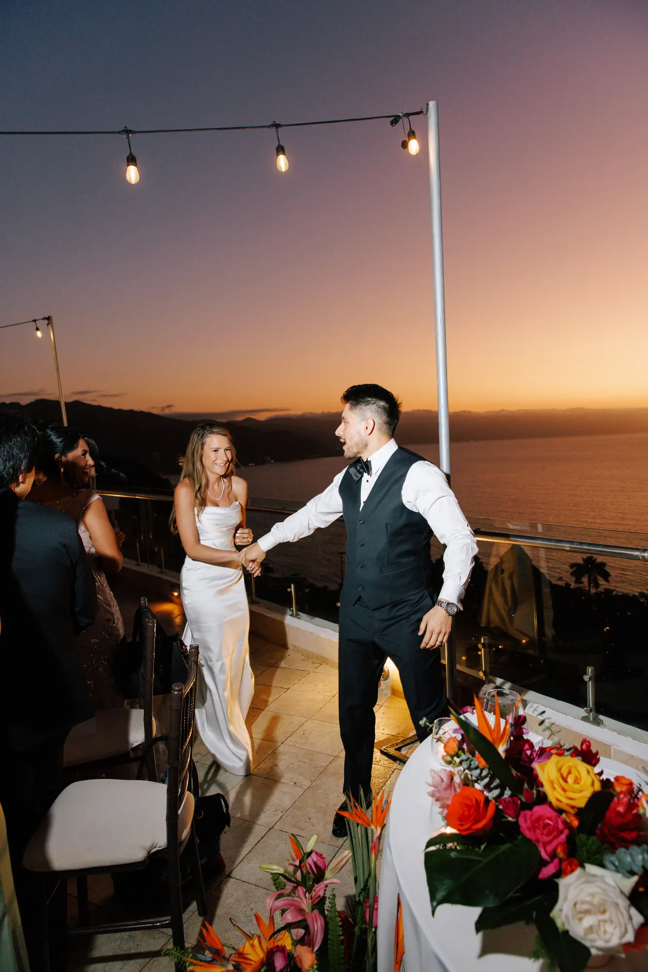 Natalie & Miguel Wedding Photographer in Puerto Vallarta — Photo 53 by Evgenia Kostiaeva