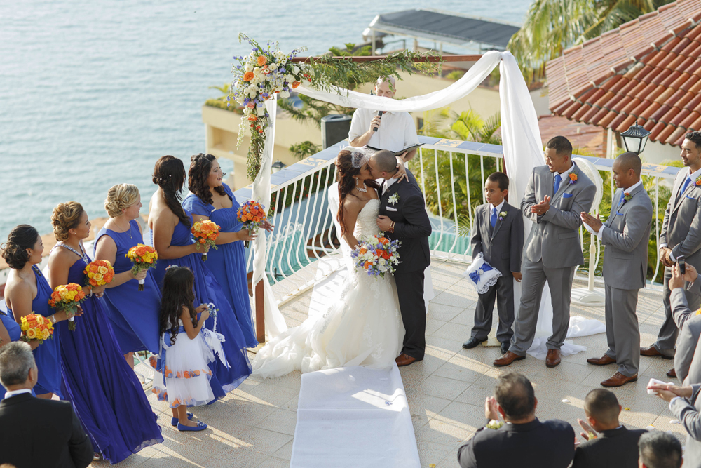 Wedding at Quinta del Mar by Photographer Evgenia Kostiaeva