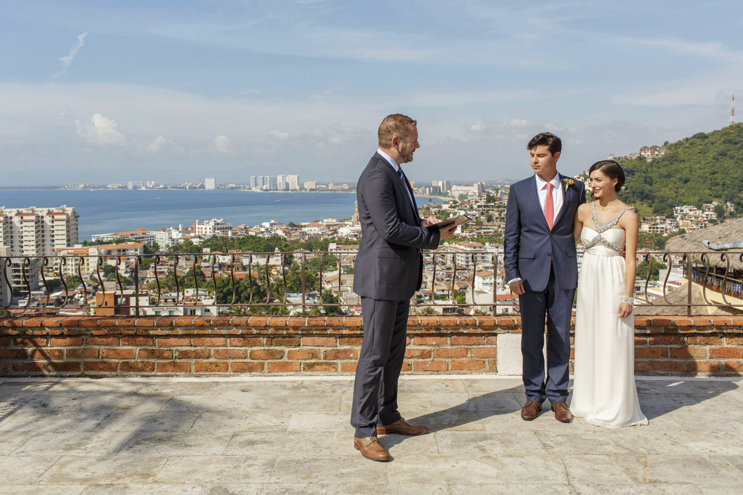 Wedding at Villa las Palmeras by Photographer Evgenia Kostiaeva