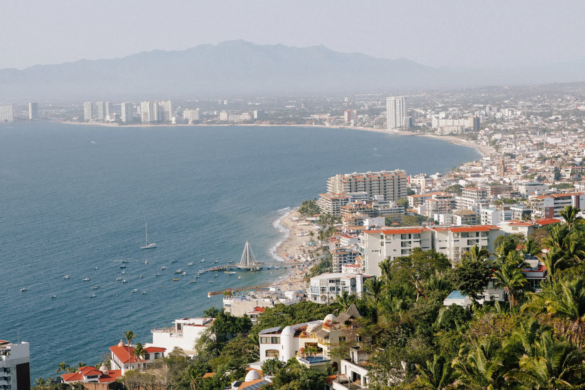 Grand Miramar wedding photography Puerto Vallarta — photo 10 by Evgenia Kostiaeva