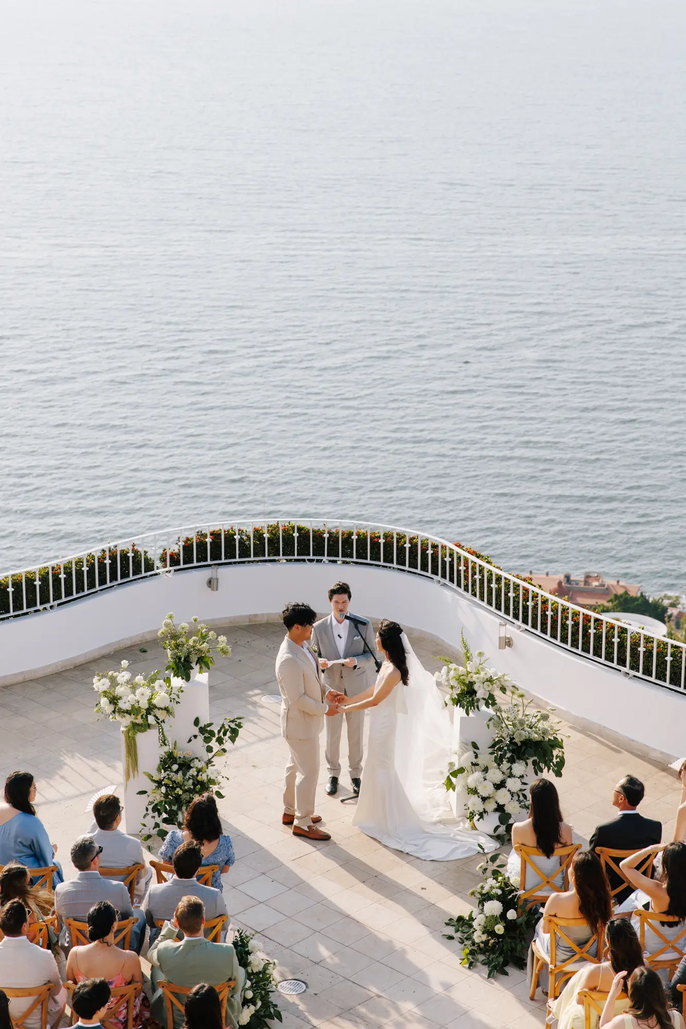 Puerto Vallarta wedding photographer Grand Miramar — photo 16 by Evgenia Kostiaeva